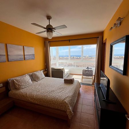 Villa Dompi Con Vistas Al Mar Y A Fuerteventura Playa Blanca  Exterior foto